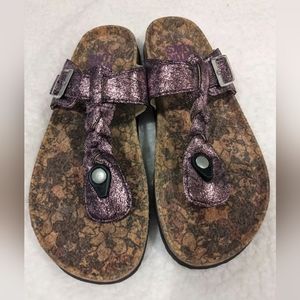 Women's Muk Luks Sandals - Purple - Size 8